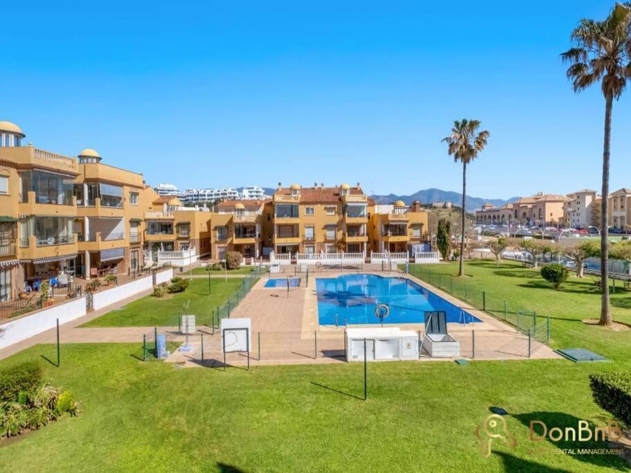 Apartamento Cerca De La Playa En Las Lagunas De Mijas Fuengirola Dış mekan fotoğraf